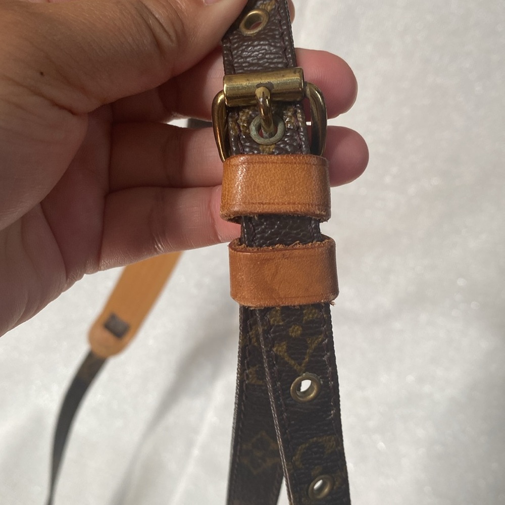 Authentic Louise Vuitton Danube - Picture 8 of 11
